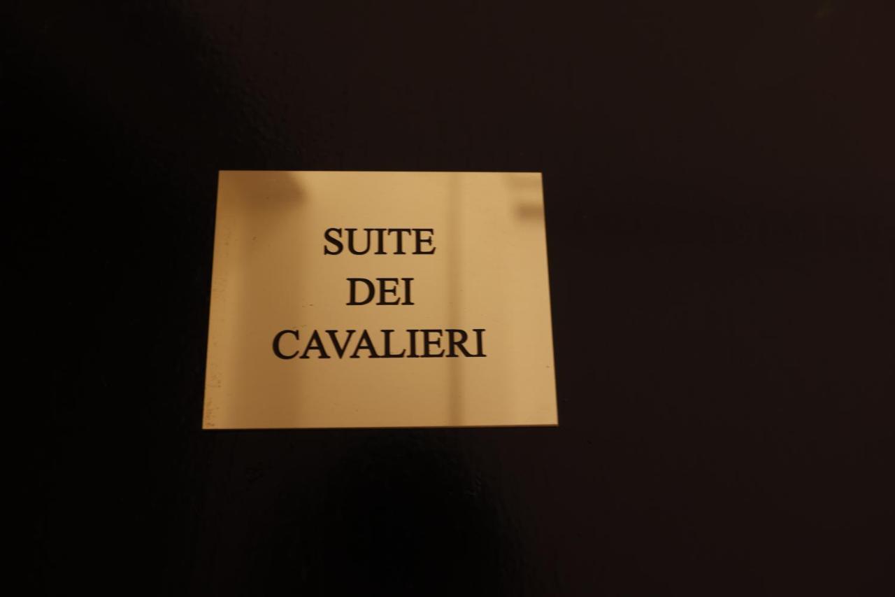 Suite Dei Cavalieri Rom Exterior foto